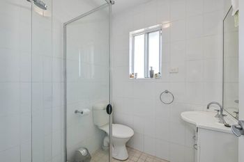 Renovated Apartment With Pool - Accommodation Sunshine Coast 2