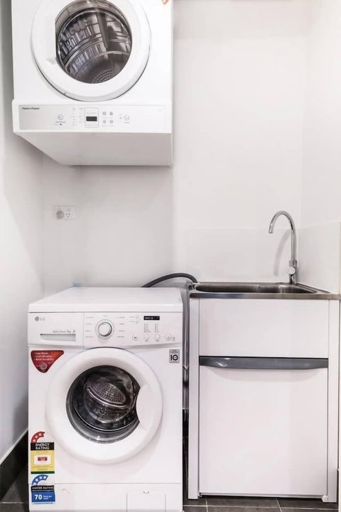 F03-darling Harbour 1 BDR APT - Accommodation Sunshine Coast 5
