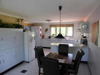 Tanoshii Spa & The Edge Spa Stay - Accommodation Sunshine Coast 5