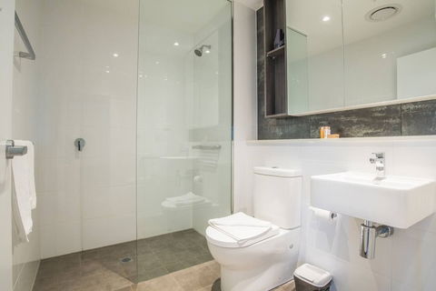 2bed Apartment! Modern Home For 4 At Chatswood - Accommodation Sunshine Coast 2