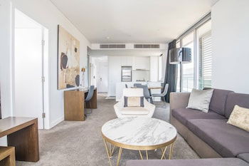 2bed Apartment! Modern Home For 4 At Chatswood - Accommodation Sunshine Coast 0