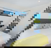 Round About Bulimba - Accommodation Sunshine Coast