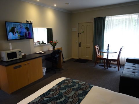 Victoria Lodge Motor Inn And Apartments - Accommodation Sunshine Coast 3