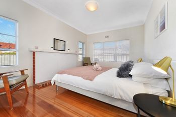 Spacious & Bright 4 Bedroom Home - Accommodation Sunshine Coast 4