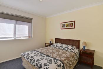 Quarter Deck Apartment 2 - Accommodation Sunshine Coast 0