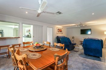 Juggle House - Accommodation Sunshine Coast 5