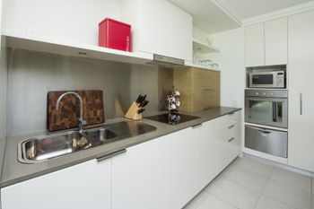 Blue On Blue Apartment 811 - Accommodation Sunshine Coast 1
