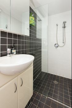 Perfect 2 Bedroom In Rushcutters Bay - Accommodation Sunshine Coast 6