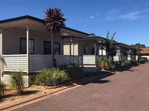 Whyalla Norrie The Sundowner Cabin & Tourist Park - Accommodation Sunshine Coast 2