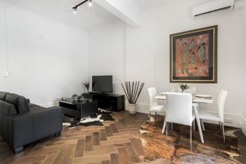 Stunning City Apartment H350 - Accommodation Sunshine Coast 0