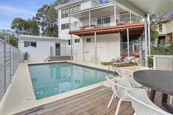 Turramurra House - Accommodation Sunshine Coast 0