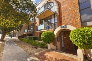 Stylish Inner City Apartment - Accommodation Sunshine Coast 4