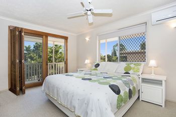 Burleigh Heights - Accommodation Sunshine Coast 6