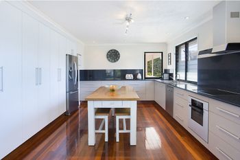Burleigh Heights - Accommodation Sunshine Coast 5