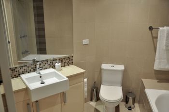 Luxury Beach Escape 90mins From Sydney - Accommodation Sunshine Coast 3
