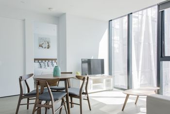 Avant Tower Apartment - Accommodation Sunshine Coast 6