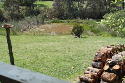 Creswick Cabin Retreat - Accommodation Sunshine Coast 3