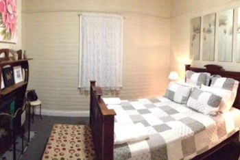 Edgeworth Street Manor - Accommodation Sunshine Coast 1