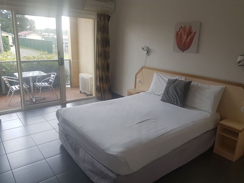 Jopen Cafe & Motel - Accommodation Sunshine Coast 4