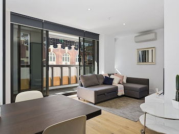 CHARLOTTE Manhatten Building Near Spencer St. & Southern Cross Station - Accommodation Sunshine Coast 6