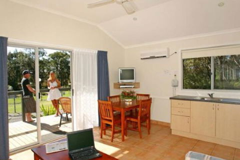 Port Stephens Koala Sanctuary - Accommodation Sunshine Coast 4