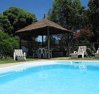 Golden Chain Wine Village Motor Inn - Accommodation Sunshine Coast