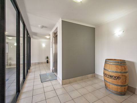 Shoal Bay Beachclub Apartments - Accommodation Sunshine Coast 0
