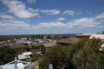 Seaspray Apartments - Accommodation Sunshine Coast 1