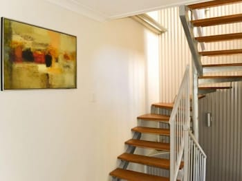 Seaspray Apartments - Accommodation Sunshine Coast 3