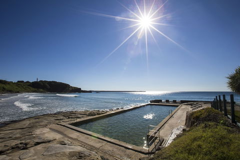 Seaspray Apartments - Accommodation Sunshine Coast 2