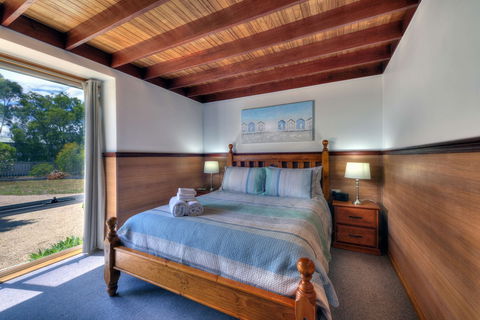 Sheoak On The Bay - Accommodation Sunshine Coast 2