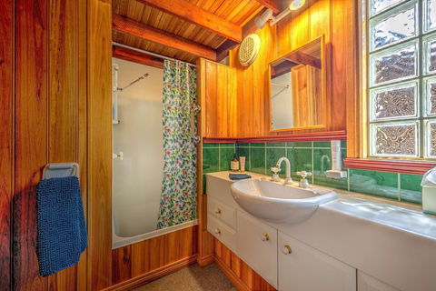 Sheoak On The Bay - Accommodation Sunshine Coast 1