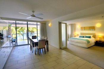 Drift Luxury Private Apartment - Accommodation Sunshine Coast 0