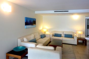 Drift Luxury Private Apartment - Accommodation Sunshine Coast 2