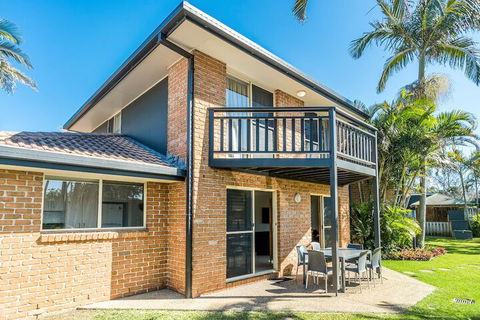 Bayside Court Apartments - Accommodation Sunshine Coast 4
