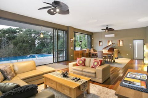 Lyndon Haven - Accommodation Sunshine Coast 0