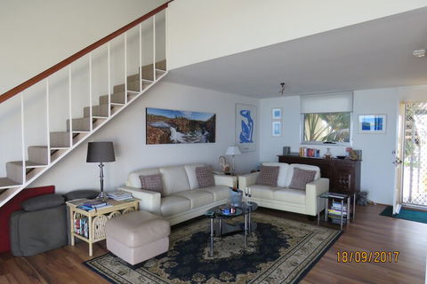 Beach Front The Wedge - Adults Only - Accommodation Sunshine Coast 5