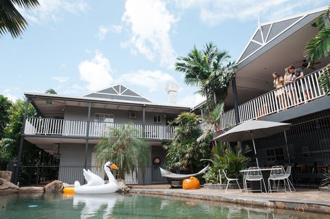Motel Nomad Cairns - Accommodation Sunshine Coast 3