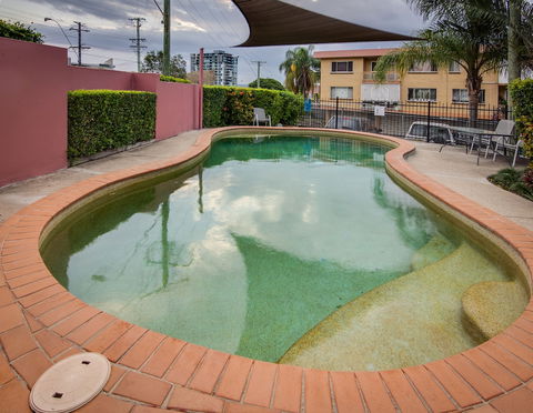 AAA Albion Manor Apartments And Motel - Accommodation Sunshine Coast 5