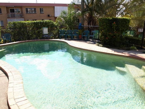AAA Albion Manor Apartments And Motel - Accommodation Sunshine Coast 4