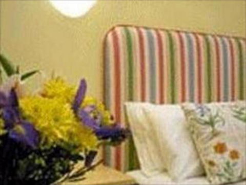 Leatherwood Lodge - Accommodation Sunshine Coast 1