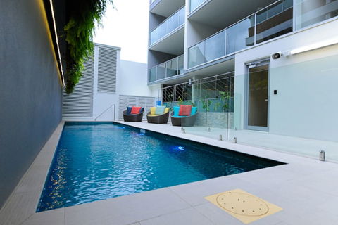 Morgan Suites - Accommodation Sunshine Coast 6