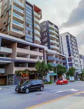 Morgan Suites - Accommodation Sunshine Coast 4