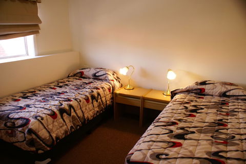Country Lodge Motor Inn - Accommodation Sunshine Coast 4
