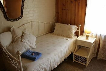 A Settler's Cottage - Accommodation Sunshine Coast 3