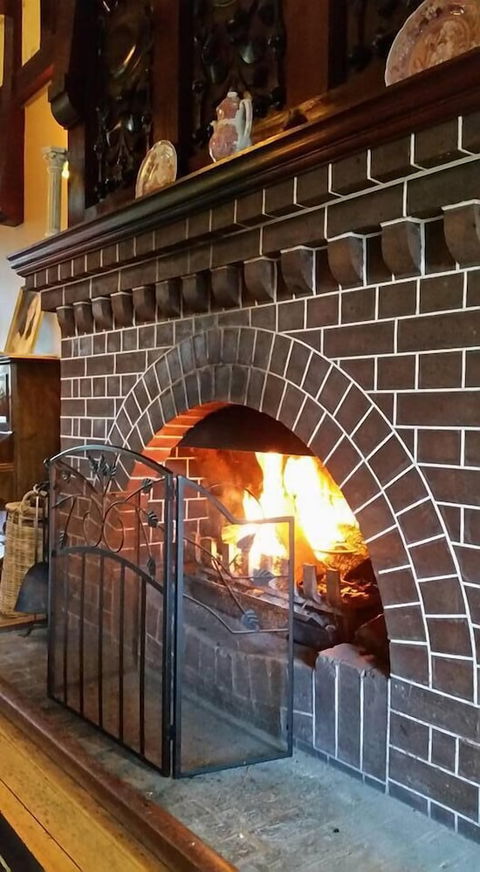 Petersons Armidale Winery & Guesthouse - Accommodation Sunshine Coast 3