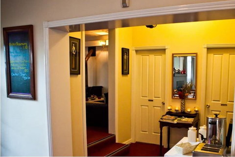 Abbotsleigh Motor Inn - Accommodation Sunshine Coast 1