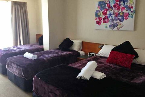 Abbotsleigh Motor Inn - Accommodation Sunshine Coast 5