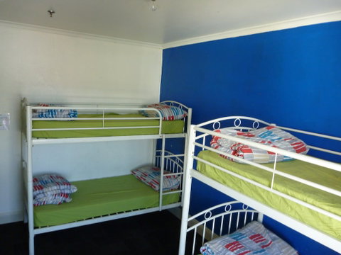 Adelaide Travellers Inn - Hostel - Accommodation Sunshine Coast 6