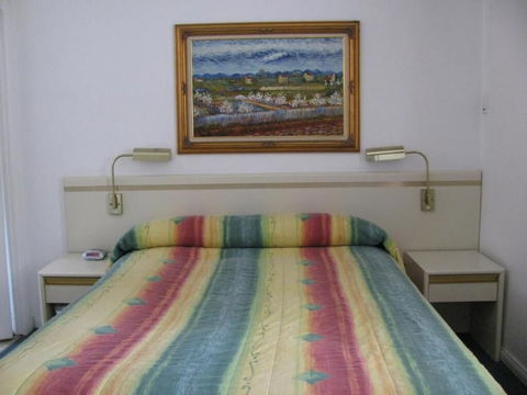 Wayfarer Motel - Accommodation Sunshine Coast 5